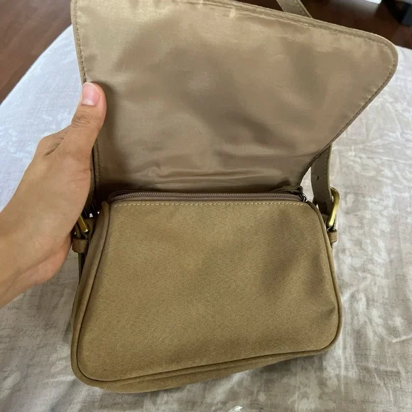 Purse - Picture 4 of 7